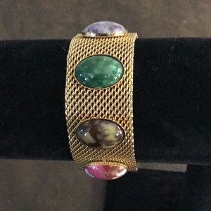 Beautiful vintage Sara Coventry gold mesh bracelet with cabochon stones.